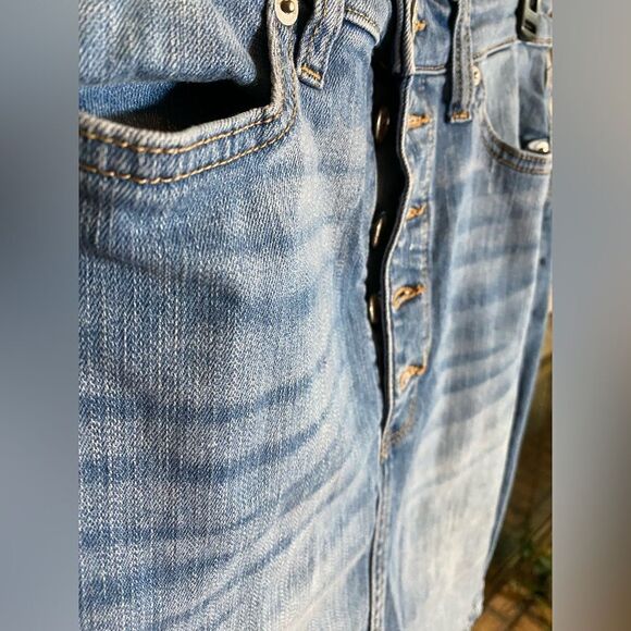 ‎Mid length jean skirt - Picture 4 of 6